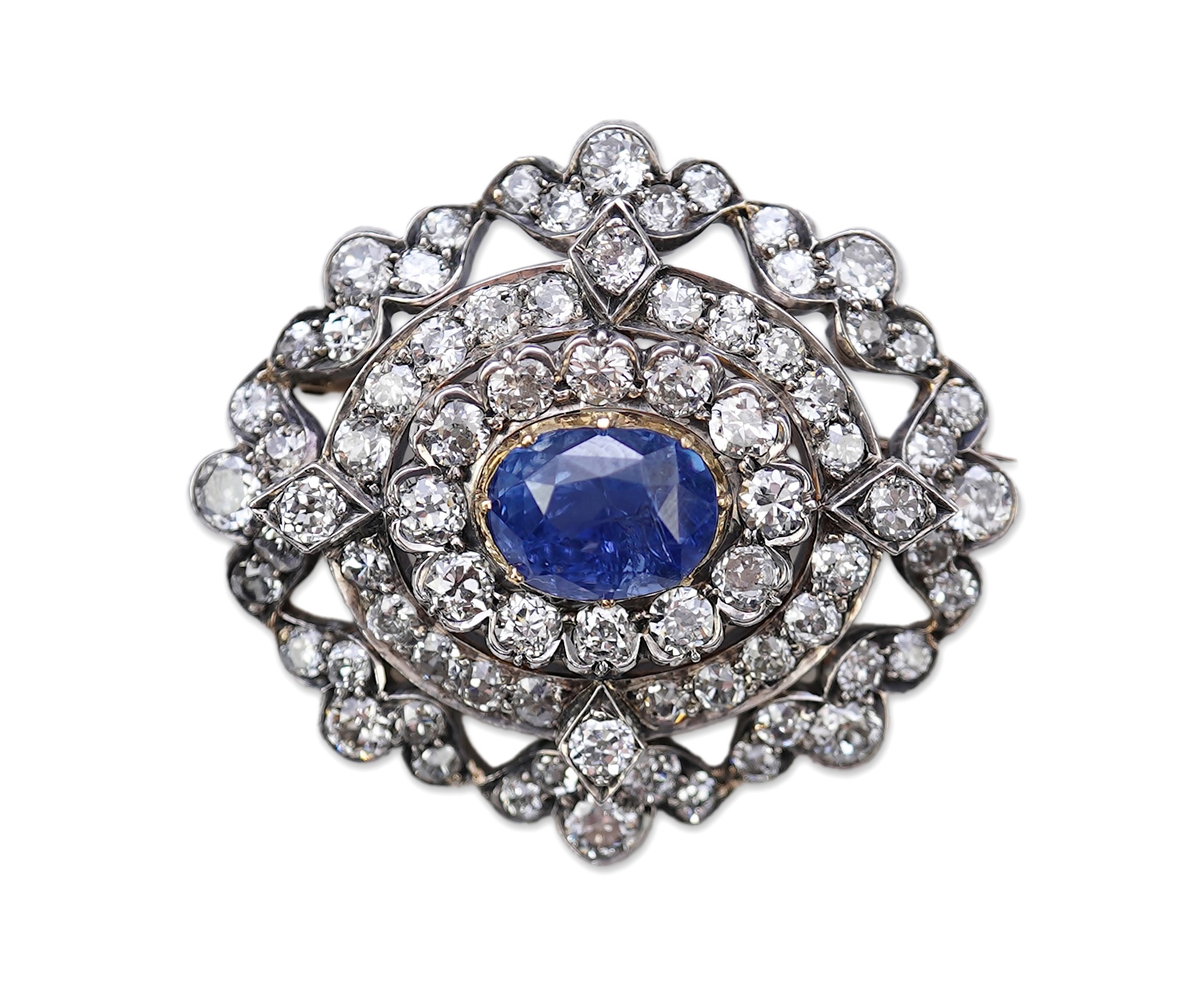 A Victorian sapphire and diamond brooch, late 19th century